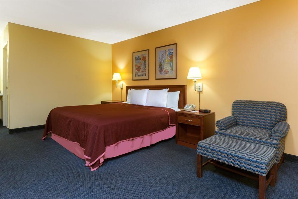 Motel 6 Springfield, Il - Airport Экстерьер фото
